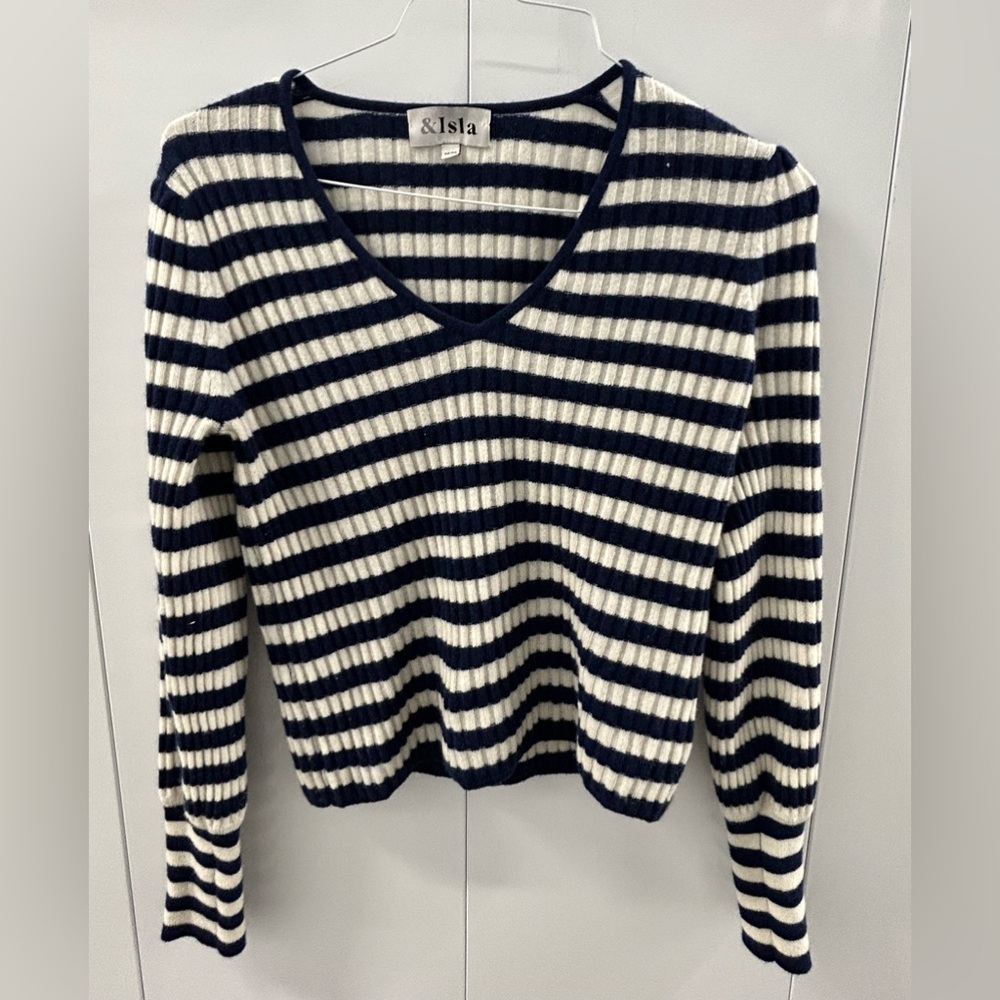 &Isla Cashmere Navy and White Striped Women's Sweater, Size Medium